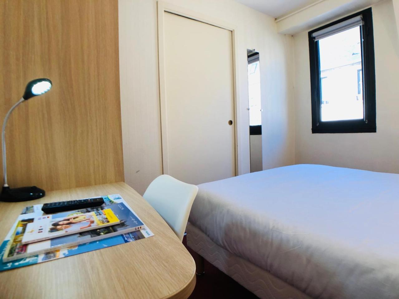 סומור Cit'Hotel Le Volney מראה חיצוני תמונה