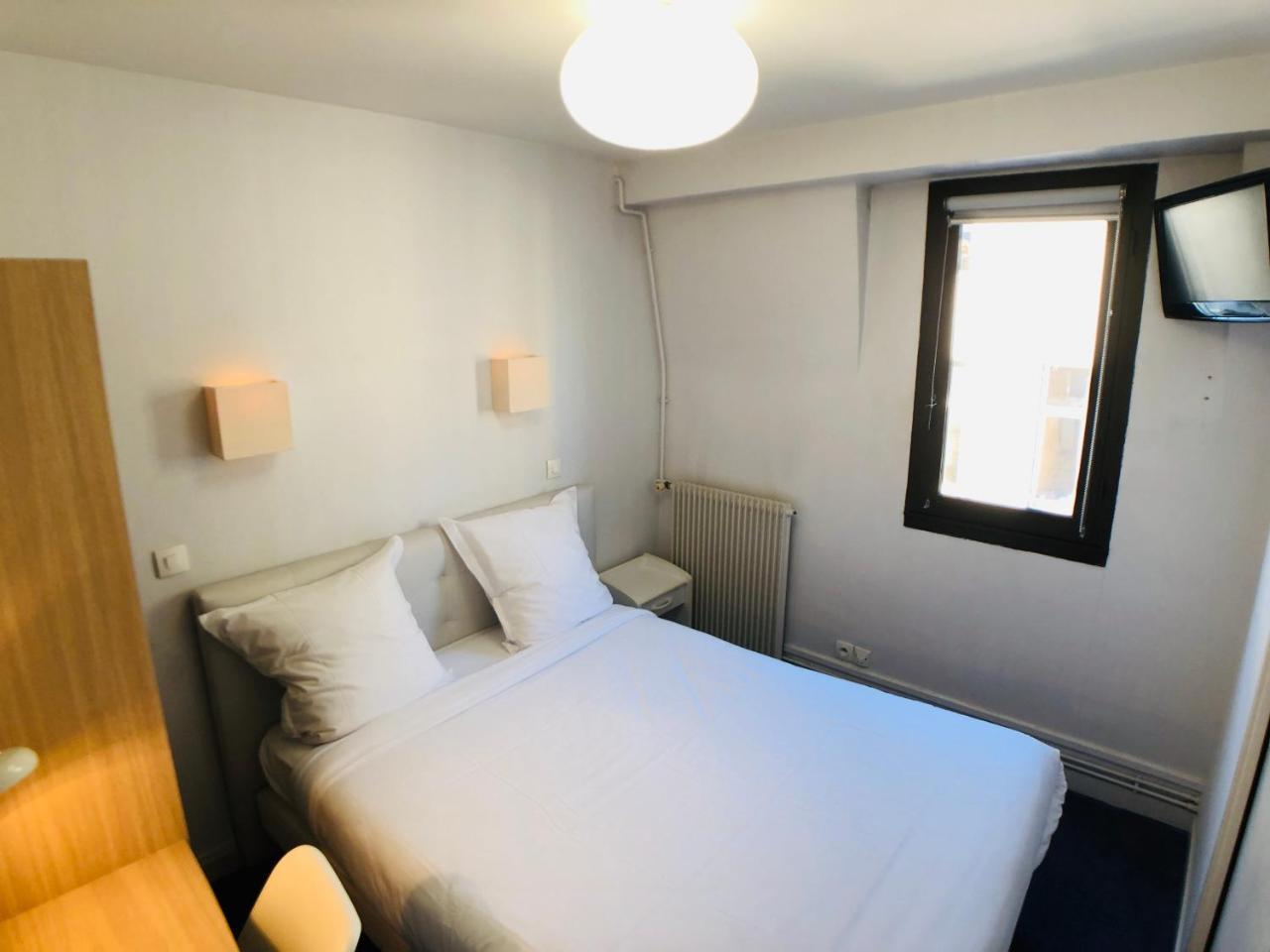 סומור Cit'Hotel Le Volney מראה חיצוני תמונה